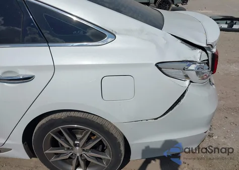 2015 Hyundai Sonata Sport 2.0T from USA, damaged, VIN 5NPE34AB9FH053070